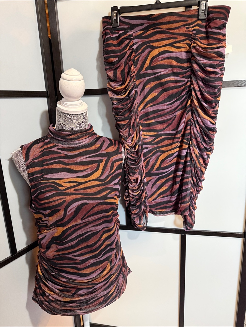 Cable & Gauge Purple, Black & Orange Zebra-Print Sleeveless Mock Neck Top